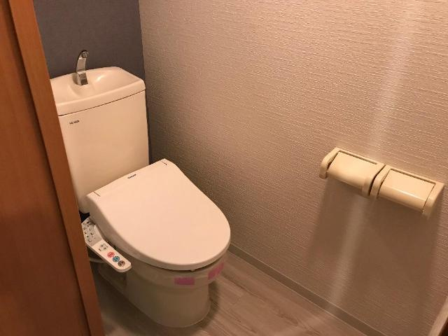 ミルフィオリⅠのトイレ|シャワー付トイレ