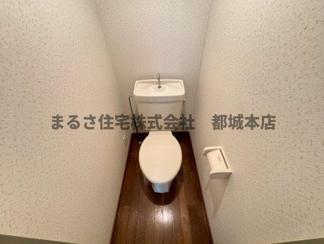 イーストウッドのトイレ