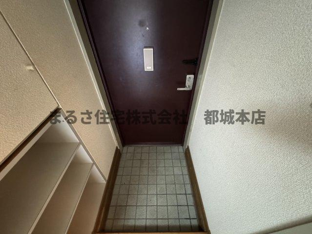 イーストウッドの玄関