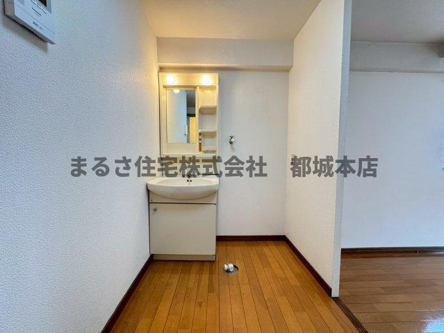 イーストウッドの内装
