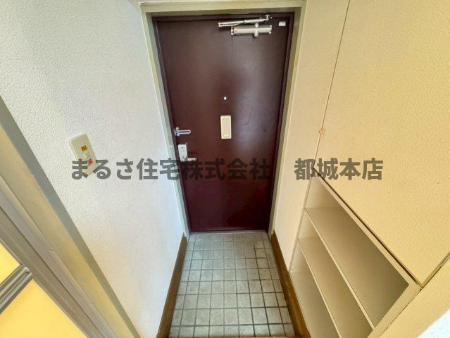 イーストウッドの玄関