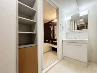 【独立洗面台】 | ファミールハイツ泉大津セントハーバーシティ7番館