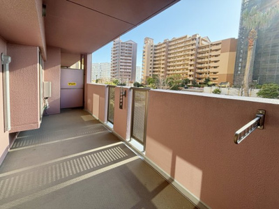 【バルコニー】 | ファミールハイツ泉大津セントハーバーシティ7番館