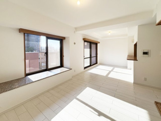 【居間・リビング】 | ファミールハイツ泉大津セントハーバーシティ7番館