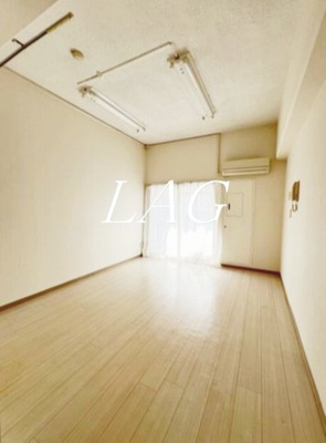 【居間・リビング】 | シャルマン文京千駄木 | 洋室のお部屋です。