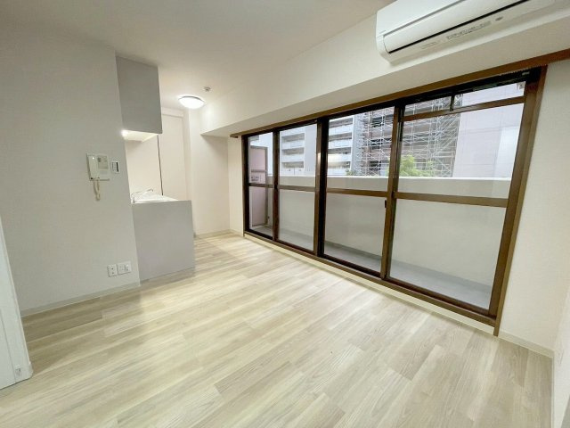 パークモダン新大阪の居間・リビング