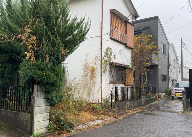 【外観】 | 販売されている全ての土地が、宅地用の土地であるとは限りません。都市計画法に基づき、基本的に住宅を建てることができるのは土地計画区であることに加え、市街化区域として定められている地域のみとなっています。