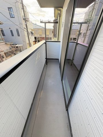 三郷市鷹野1丁目　新築戸建　全1棟のバルコニー|2階のバルコニーです