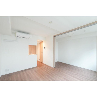 【居間・リビング】 | ウェルスクエア駒場東大前