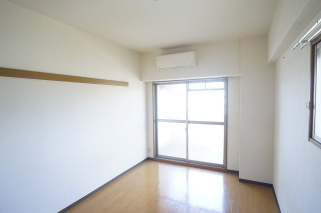 ＥＸＣＥＬＥＮＴＥＦＡＢＲＩＣＡの居間・リビング