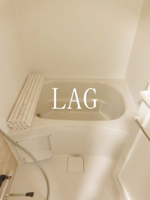 【浴室】 | グランド・ガーラ大島 | お風呂です。