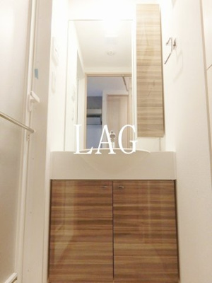 【洗面所】 | グランド・ガーラ大島 | 洗面台です。