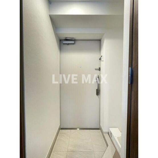 【玄関】Ａｕｇｕｓｔａ　Ｒｅｓｉｄｅｎｃｅ大森