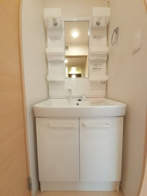 【洗面所】 | ベル　オーヴⅡ　Ｂ | スペースが確保できる洗面所です