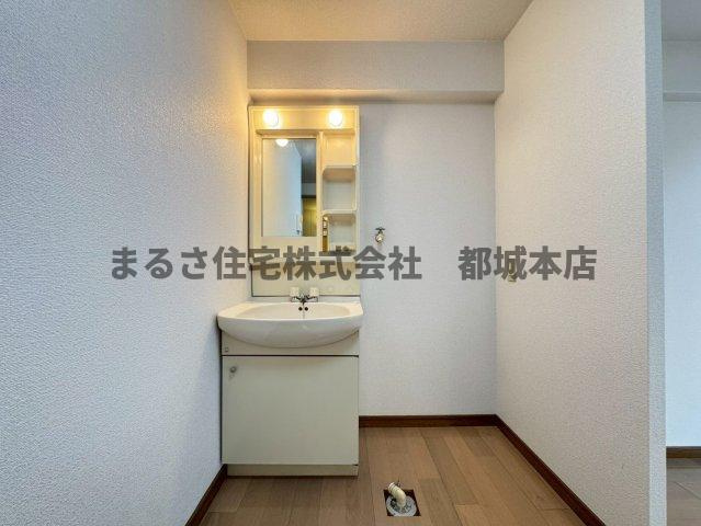 イーストウッドの洗面所