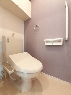 【トイレ】 | メイクロードⅤ | 清潔感のあるトイレです