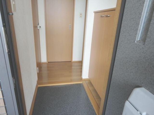 サンフラワーの玄関|落ち着いた玄関です