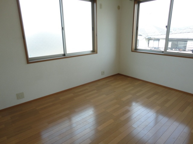 サンフラワーの居間・リビング|使いやすいリビングです