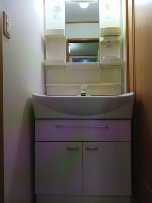 【洗面所】 | メリーブライトＡ | 広い洗面スペース