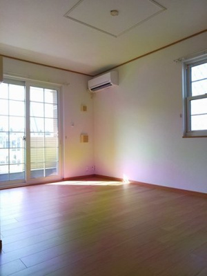 【居間・リビング】 | メリーブライトＡ | ゆったり過ごせるリビングです