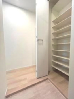 【玄関】 | ＬｉｖｅＦｌａｔ国分寺