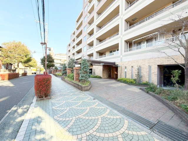 【エントランス】