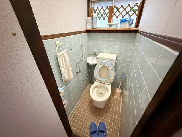 岸和田市下池田町2丁目　中古戸建のトイレ