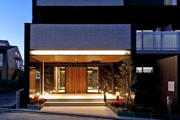 S-RESIDENCE志賀本通Northのエントランス