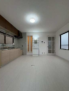 【居間・リビング】 | 東中島野本貸家