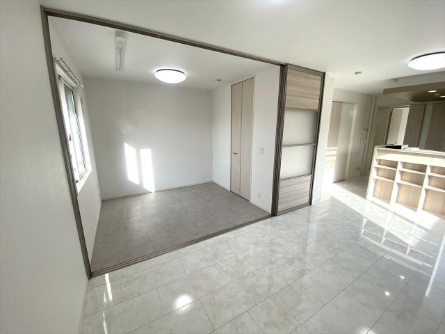 グレイスガーデンCの居間・リビング