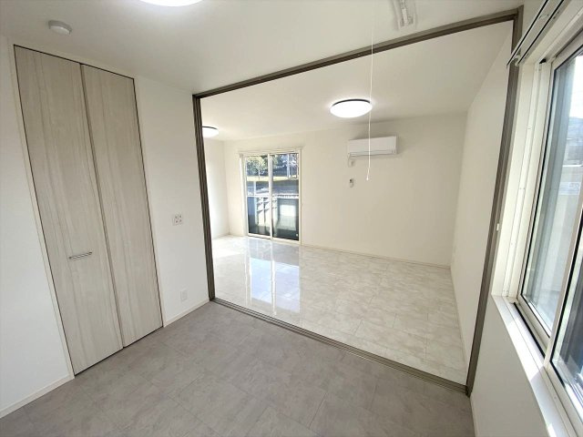 グレイスガーデンCの洋室