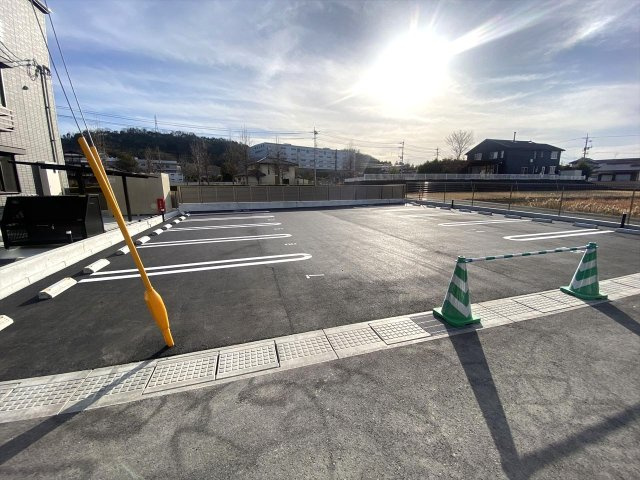 グレイスガーデンCの駐車場