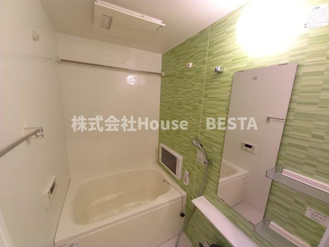 シャーメゾン神戸の浴室