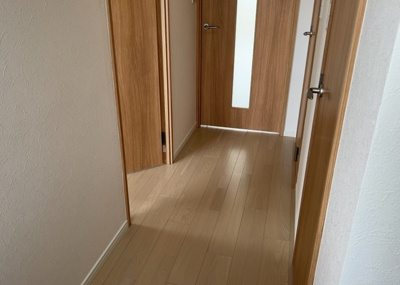 【内装】 | コスモ相武台サニーサイド | 内装はとにかくおしゃれなものがいい！と選ぶ前に、まず住んだ後のことを想像してみましょう。住んでみたらコンセントの位置が悪くて使いにくいなど出てきます。事前にどの家電をどこに置くか想定しておきましょう。