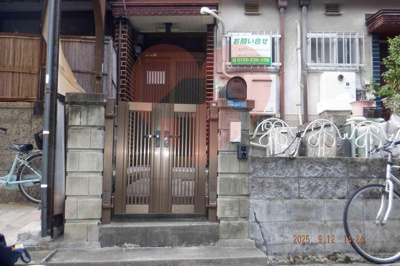 【エントランス】 | 守口市佐太中町１丁目貸家