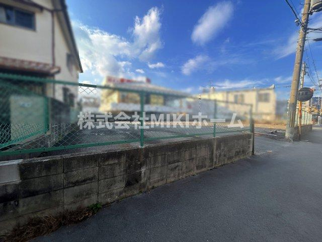 箕面市半町４丁目　新築戸建の外観