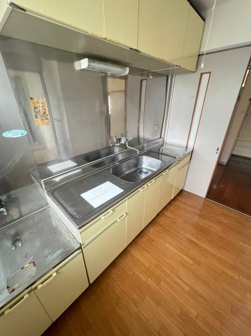 メゾンK&Kのキッチン|同間取り別の部屋の写真です