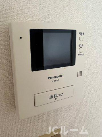 メゾンK&Kのセキュリティ|同間取り別の部屋の写真です