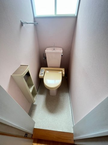 メゾンK&Kのトイレ|同間取り別の部屋の写真です