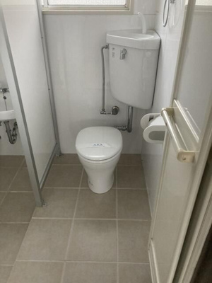 【トイレ】 | シャトーサンケイ | ゆったりとした空間のトイレです