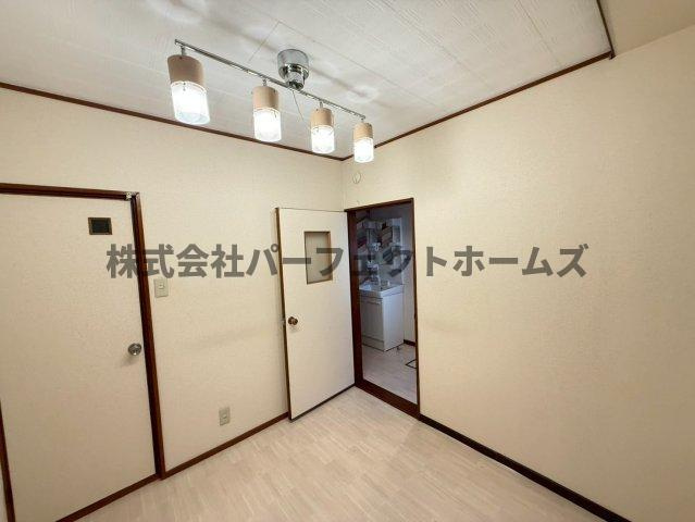 大成町戸建　賃貸の洋室|ゆったりした洋室です