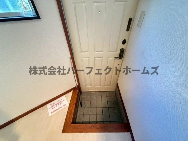 大成町戸建　賃貸の玄関|ゆったりとした玄関です