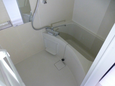 【浴室】 | カシハラマンション | 浴室乾燥機付きバス。