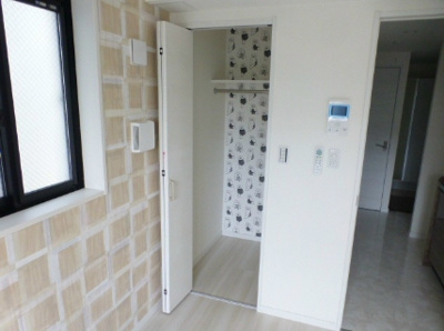 【収納】 | カシハラマンション | ウォークインクローゼット完備。