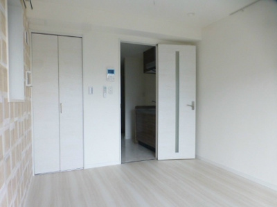 【寝室】 | カシハラマンション | きれいなフローリング。