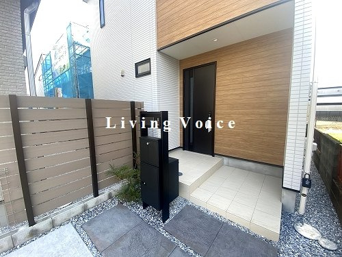 【エントランス】 | 【仲介手数料０円】茅ヶ崎市柳島2丁目　新築一戸建て | 茅ヶ崎市柳島2丁目　新築一戸建て