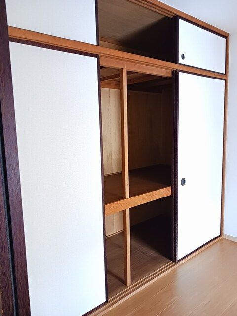 グリーンハイツⅠの収納|たっぷりとした収納スペースです