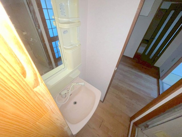 SENSE東淀川の独立洗面台