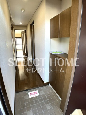 【玄関】 | サンタプレイス岡崎 | 同型タイプ落ち着いた玄関です