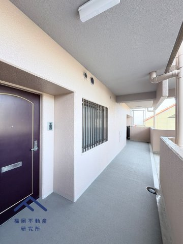 パレ・グランドール長者原駅前のバルコニー